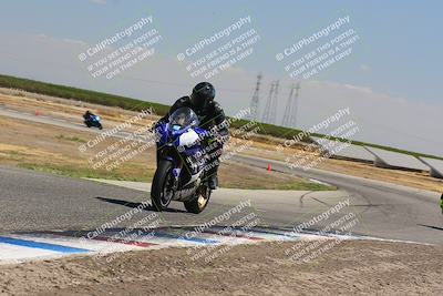 media/Sep-04-2023-Lets Ride (Mon) [[34443f911e]]/B Group/1220pm (Wheelie Bump)/